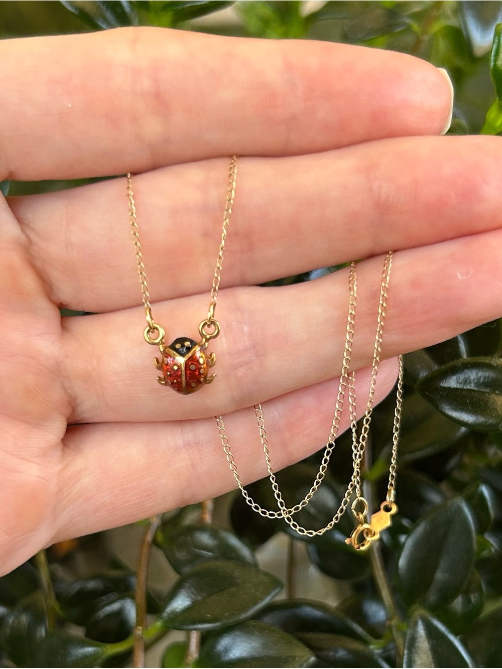 Vintage 14K SOLID GOLD Necklace with Ladybug